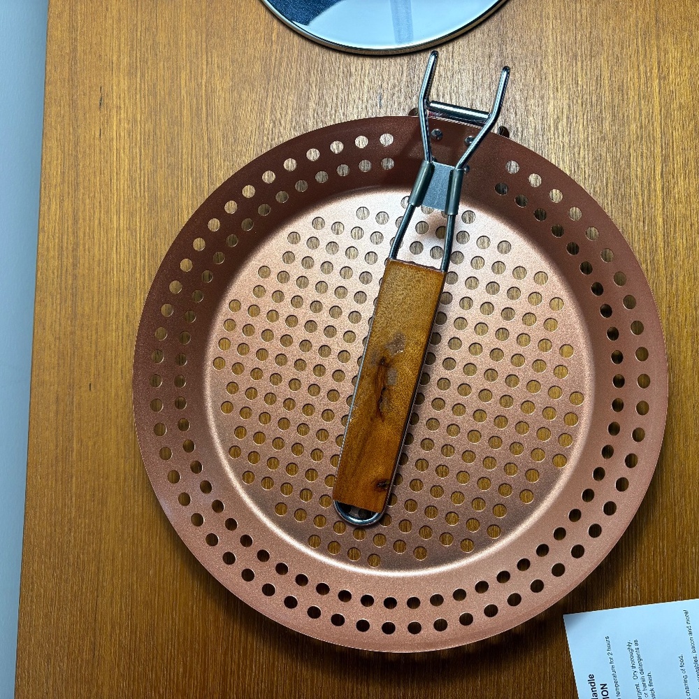 NEW Non-Stick Grill Pan with Collapsible Handle
